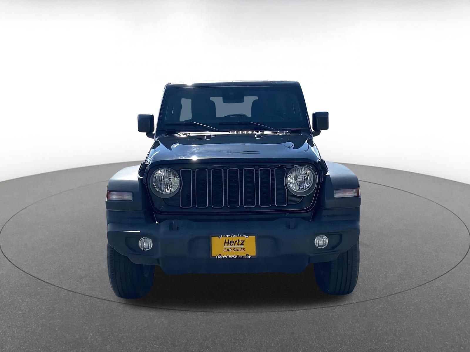 Thumbnail: 2025 Jeep Wrangler - 3
