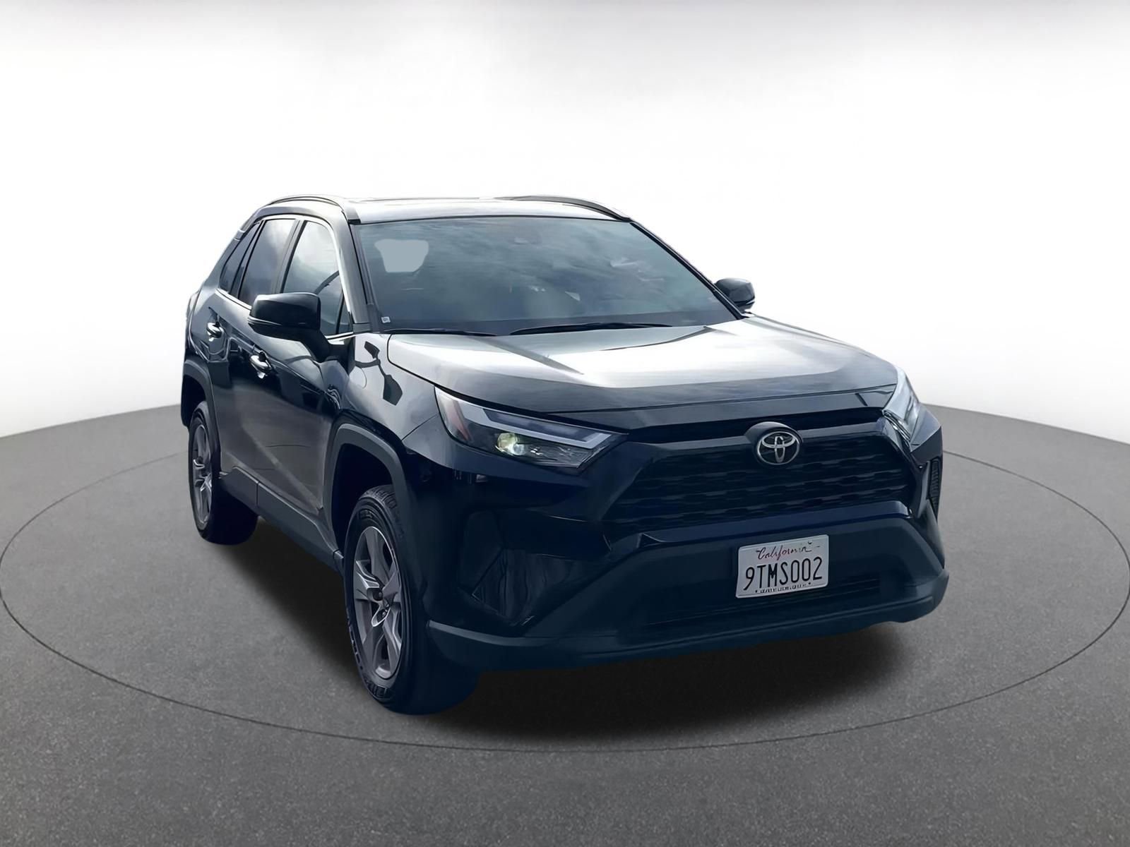 Thumbnail: 2025 Toyota RAV4 - 3