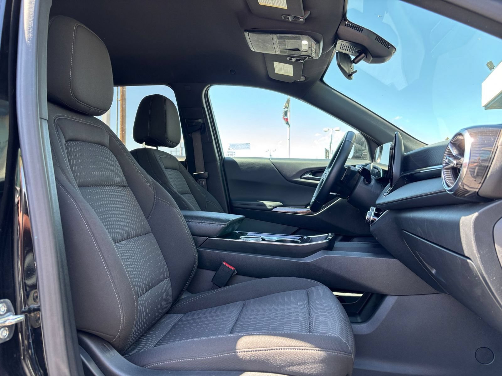 Thumbnail: 2025 Chevrolet Equinox - 35