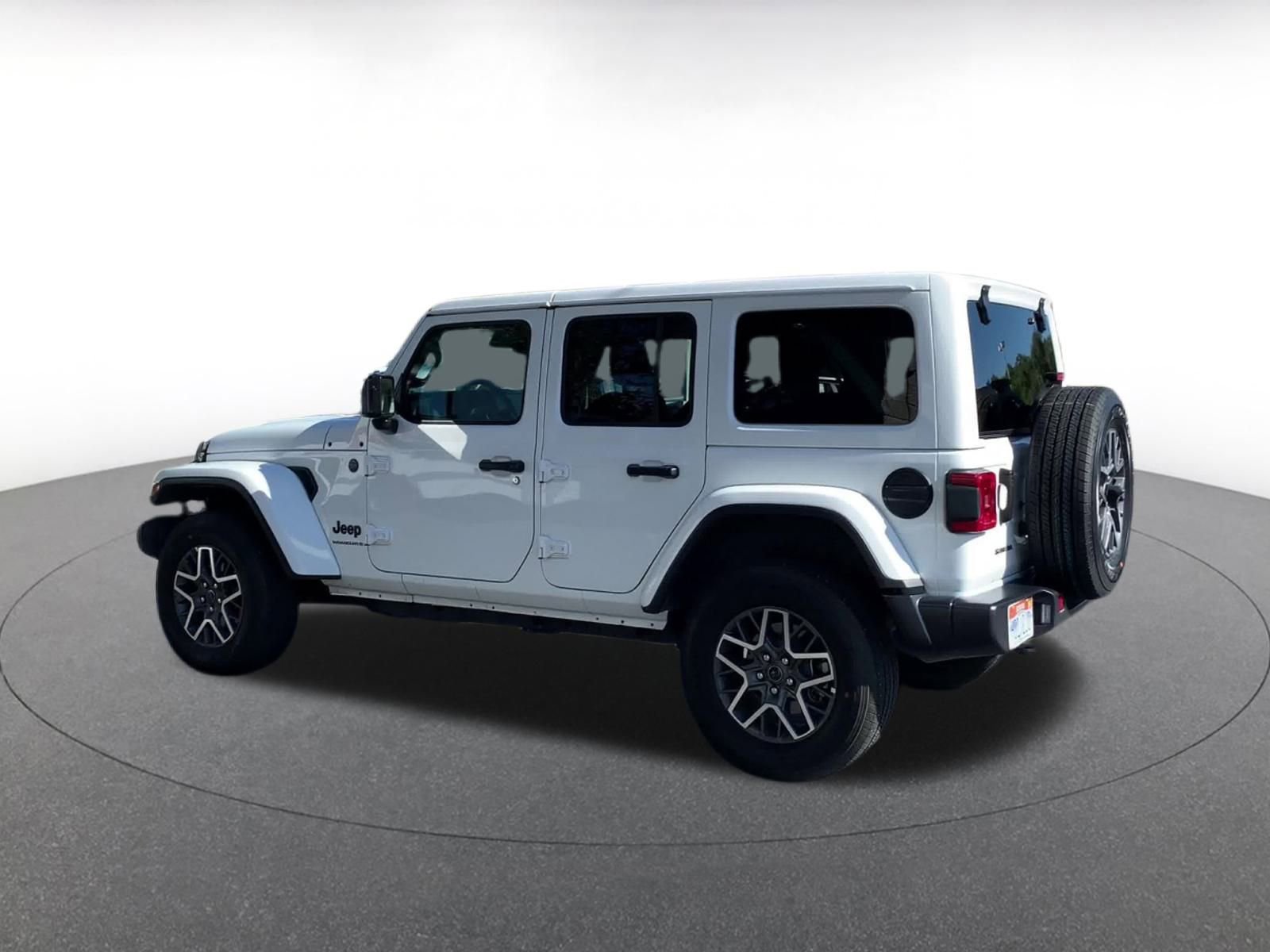 Thumbnail: 2025 Jeep Wrangler - 10
