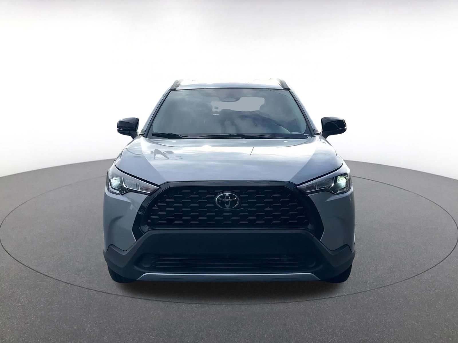 Thumbnail: 2025 Toyota Corolla Cross - 4