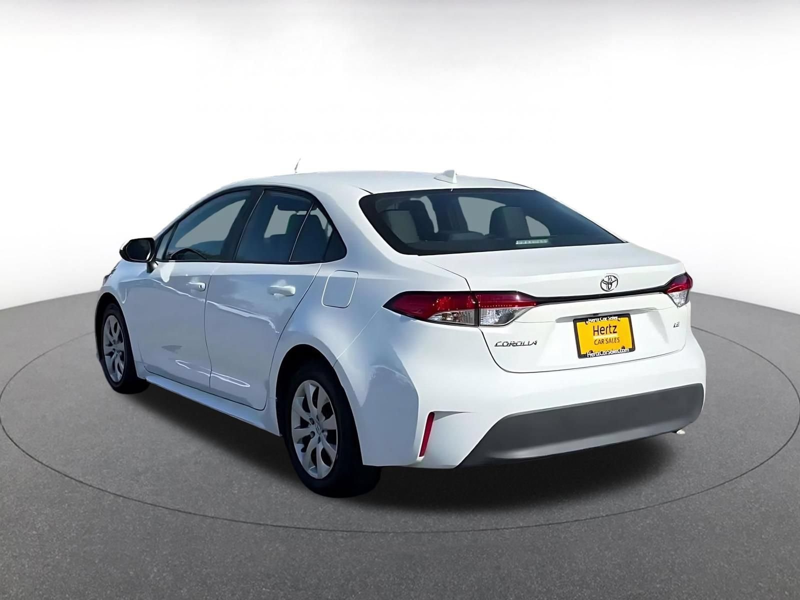 Thumbnail: 2025 Toyota Corolla - 10