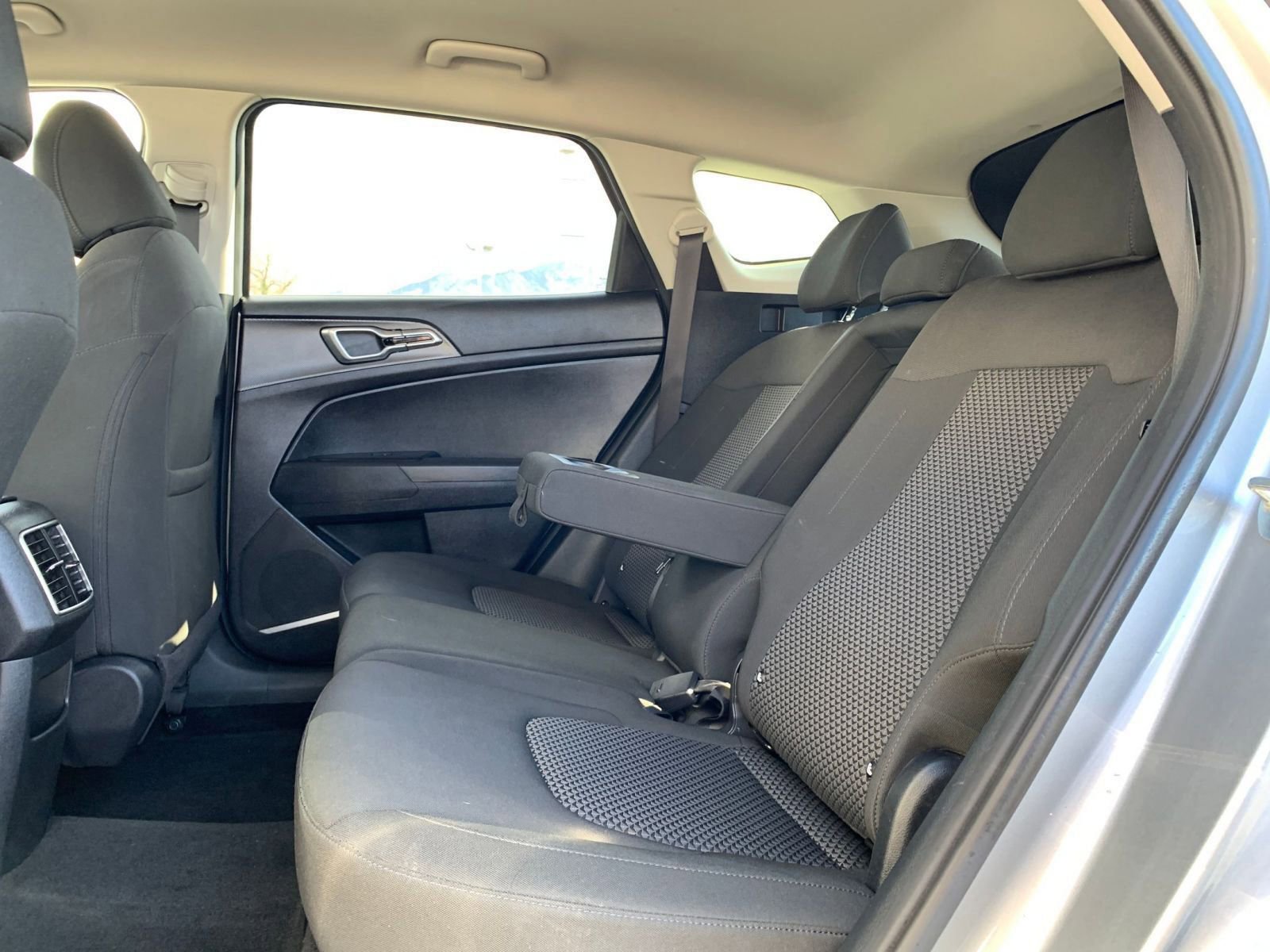 Thumbnail: 2024 Kia Sportage - 24