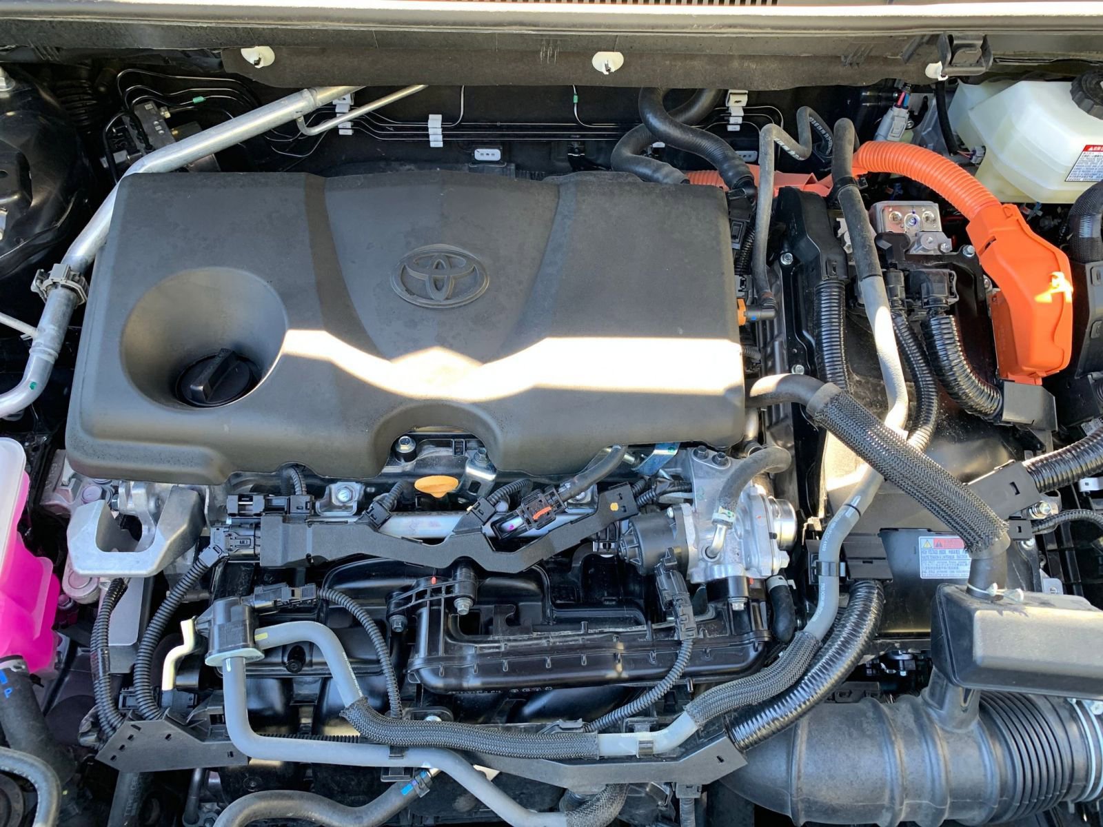 Thumbnail: 2025 Toyota RAV4 - 31