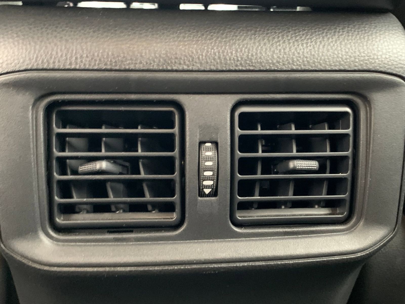 Thumbnail: 2025 Toyota RAV4 - 23