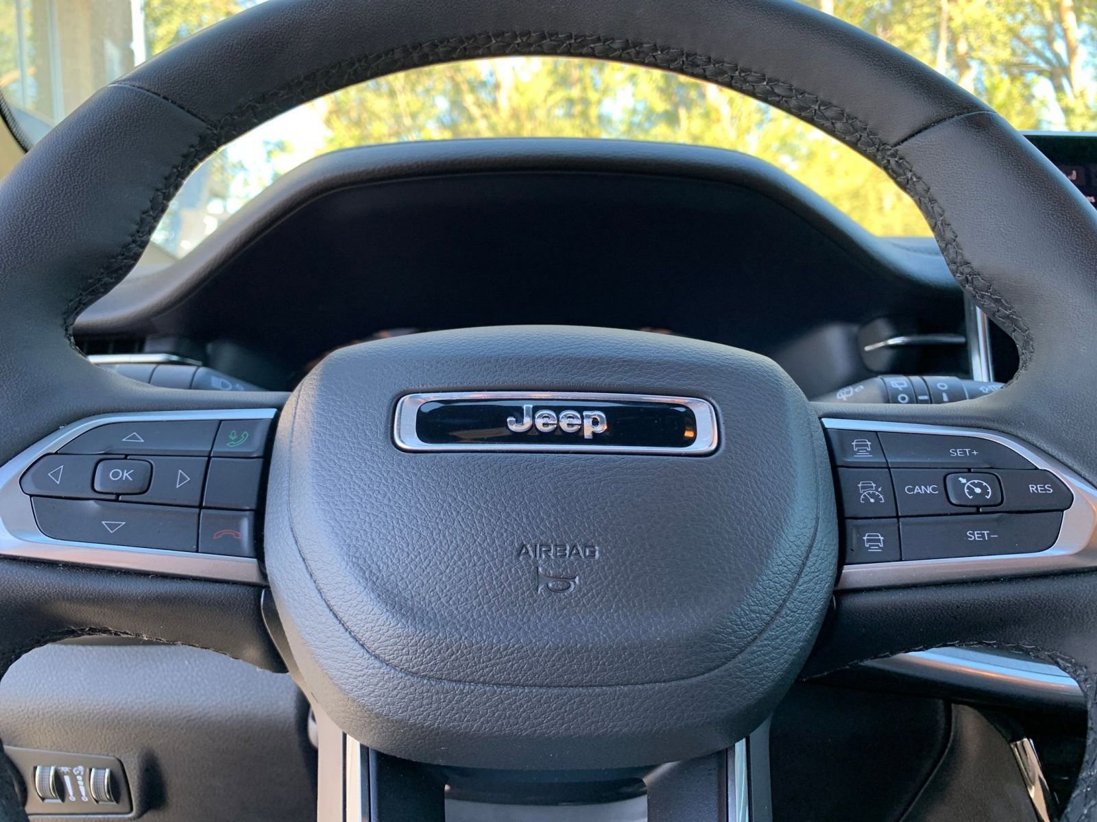 Thumbnail: 2025 Jeep Compass - 28