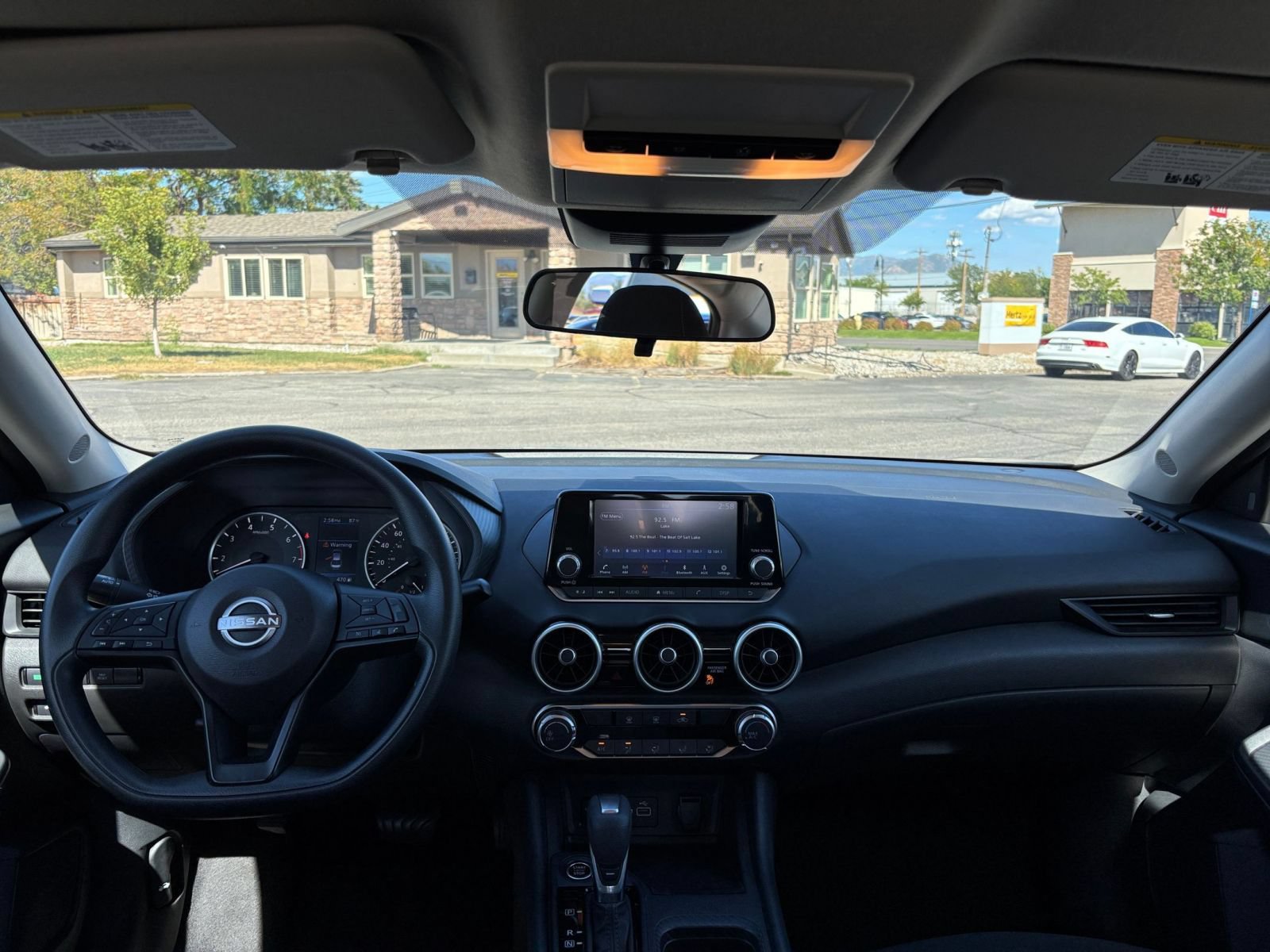Thumbnail: 2025 Nissan Sentra - 31