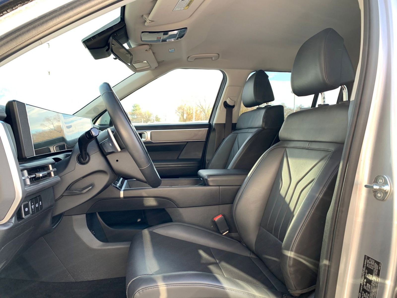 Thumbnail: 2025 Hyundai Santa Fe - 25