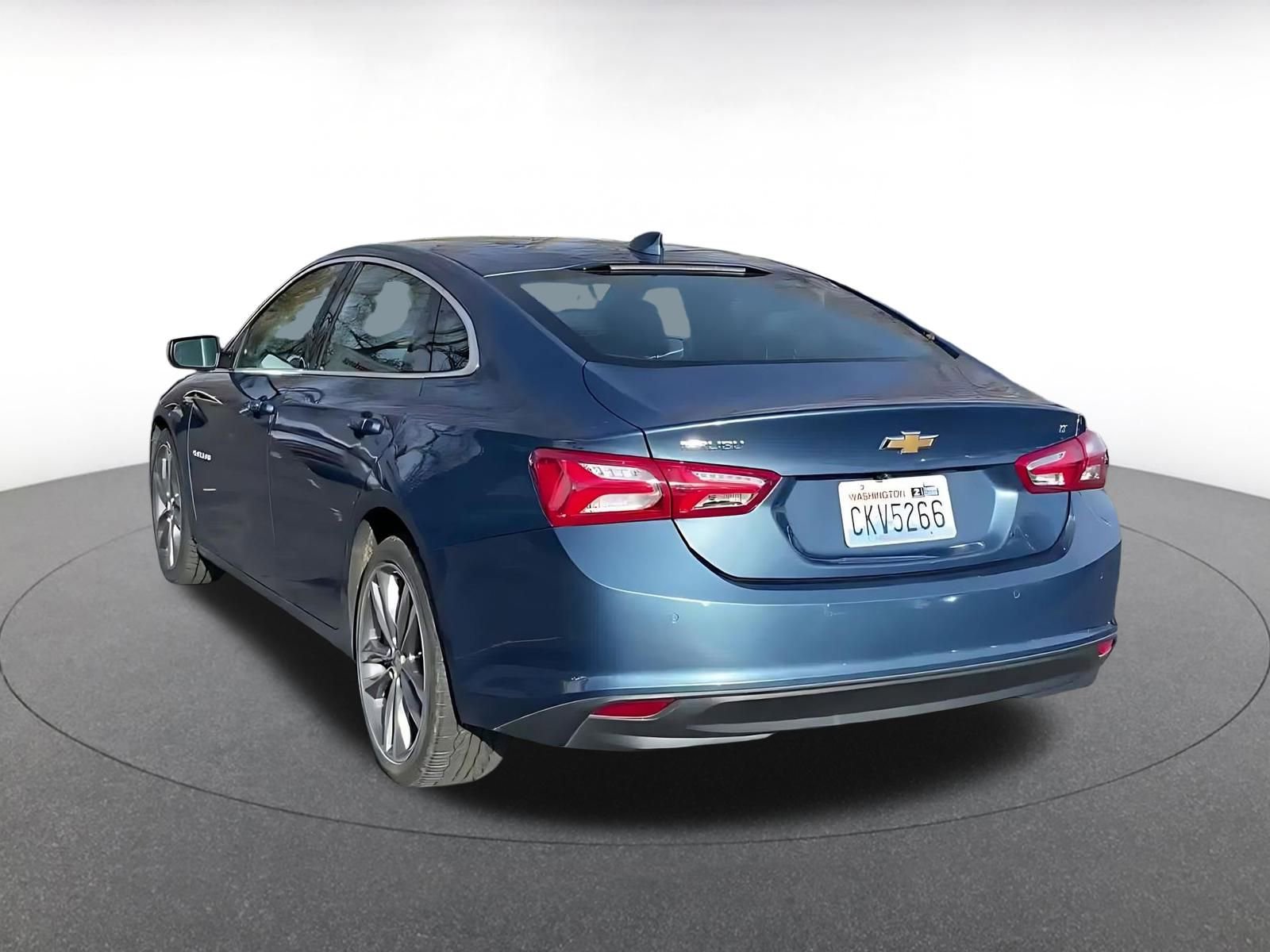 Thumbnail: 2024 Chevrolet Malibu - 11