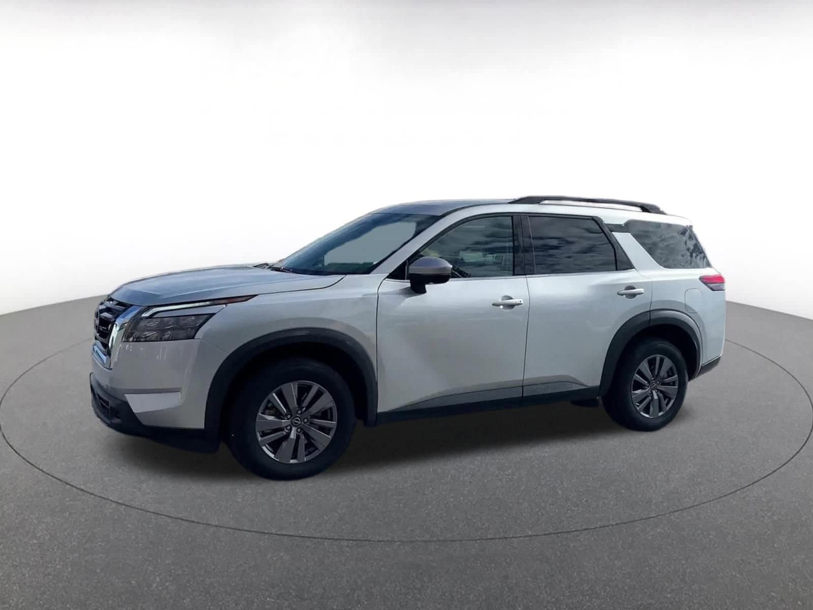 Thumbnail: 2025 Nissan Pathfinder - 8