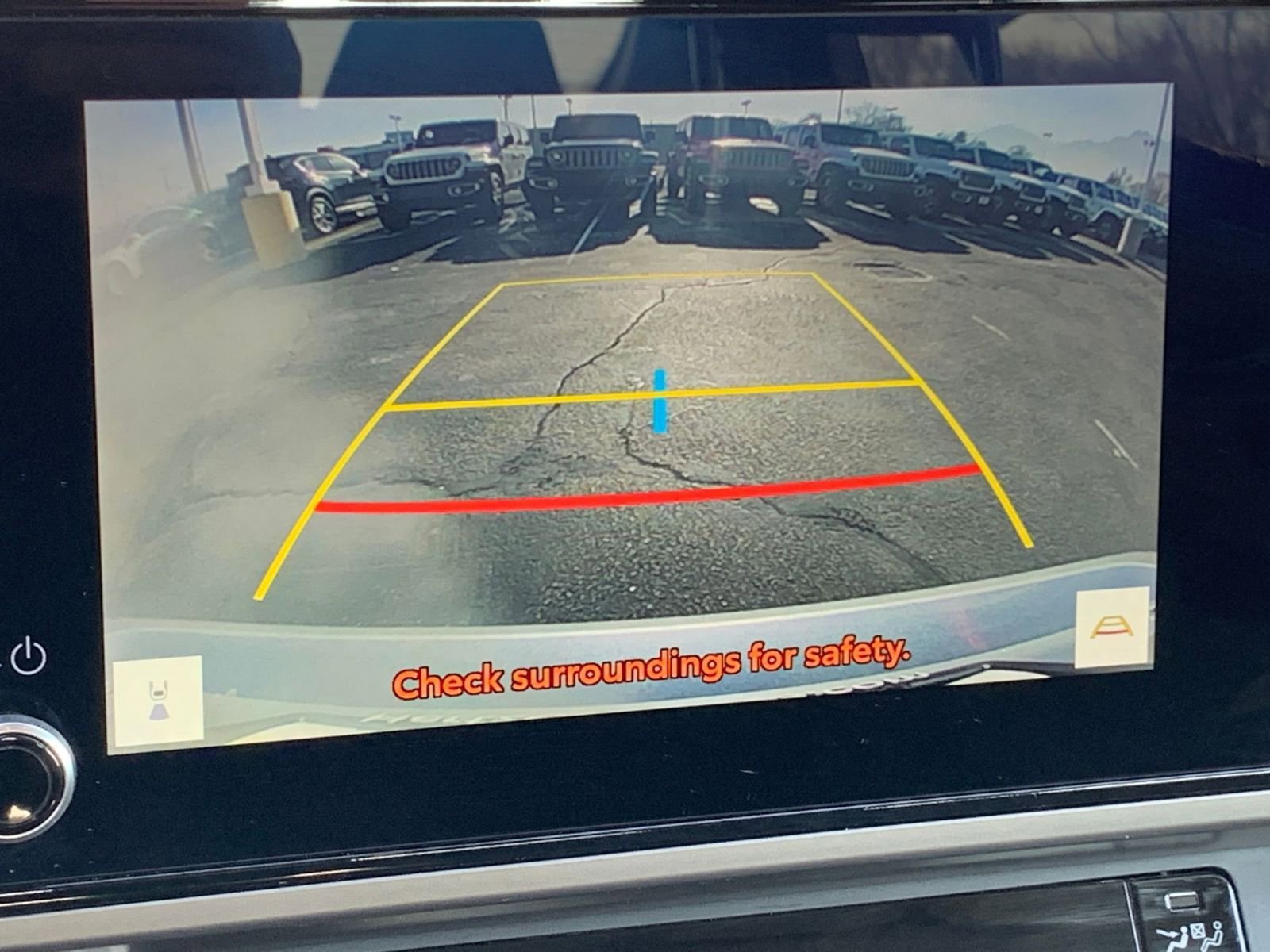 Thumbnail: 2025 Toyota Camry - 17