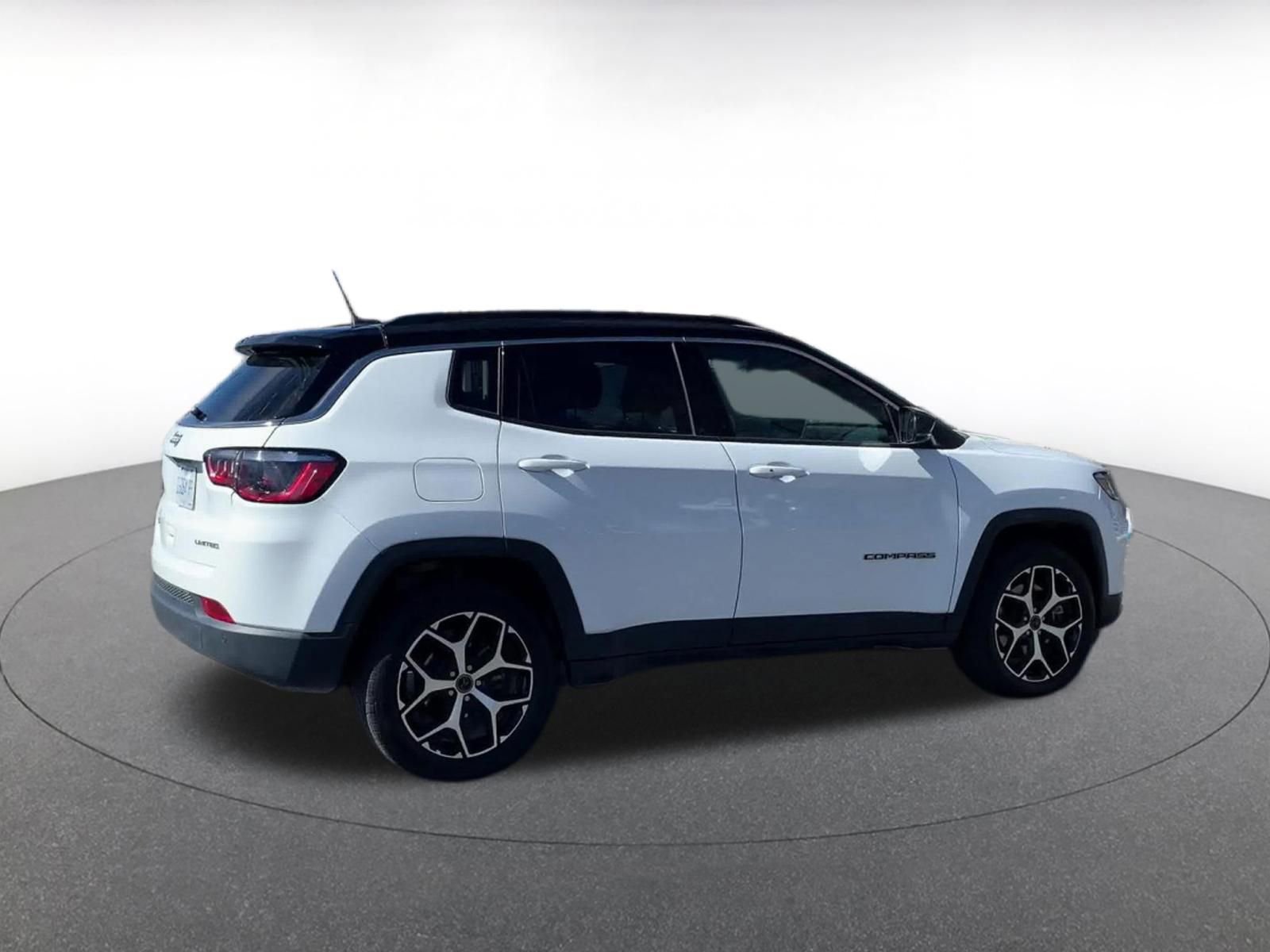 Thumbnail: 2025 Jeep Compass - 15