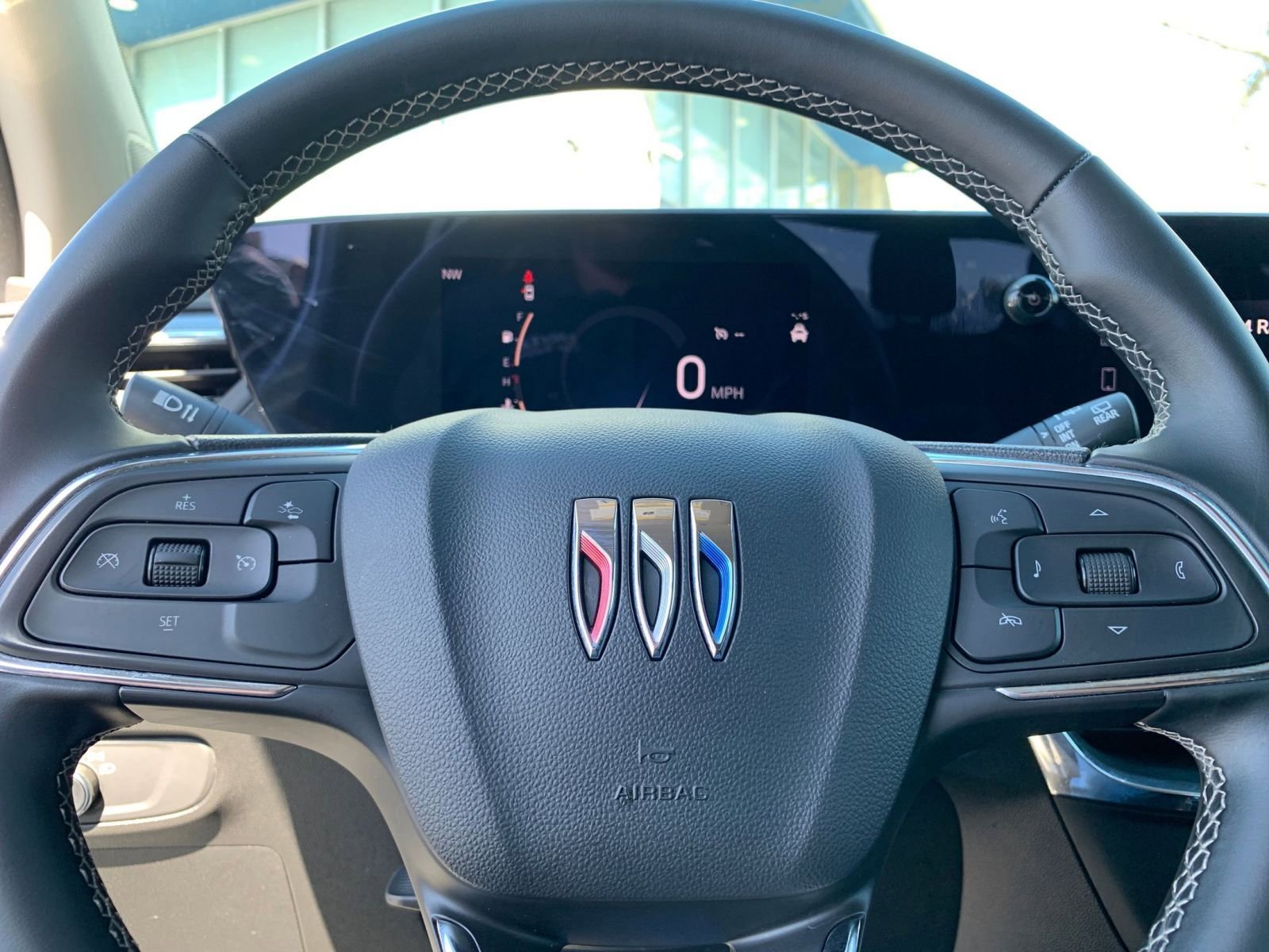 Thumbnail: 2025 Buick Encore GX - 27