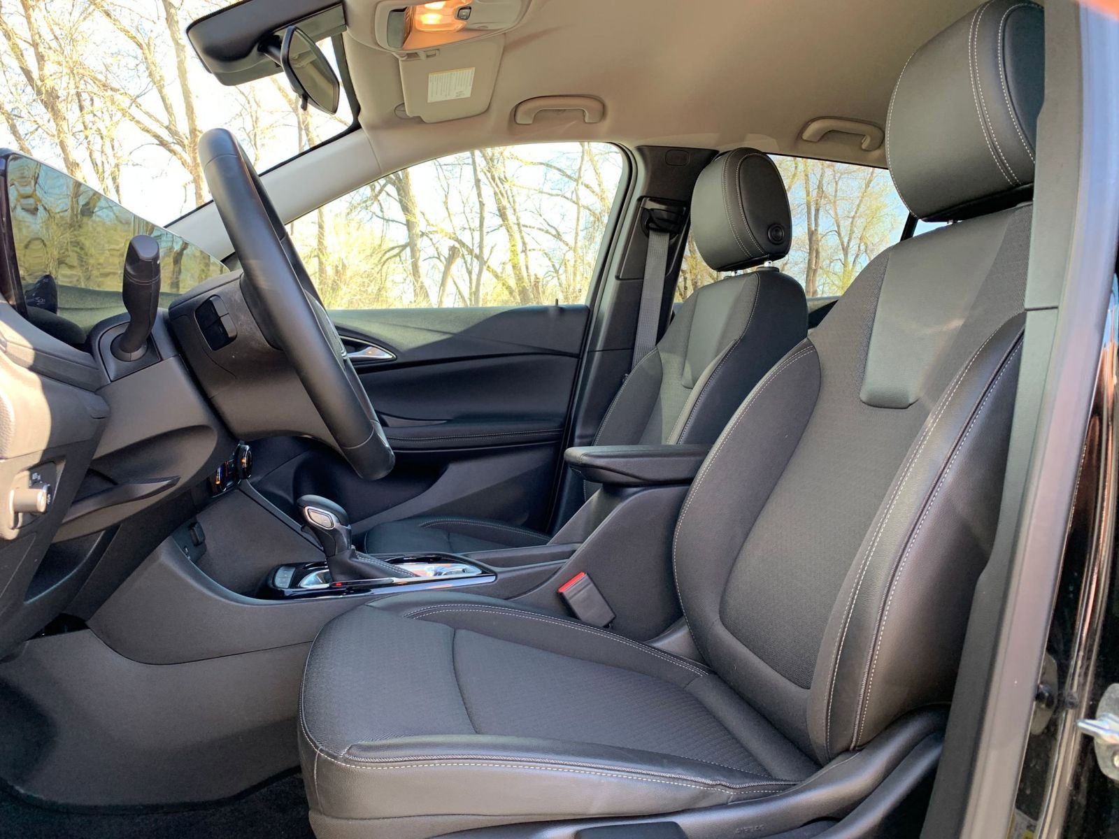 Thumbnail: 2025 Buick Encore GX - 25