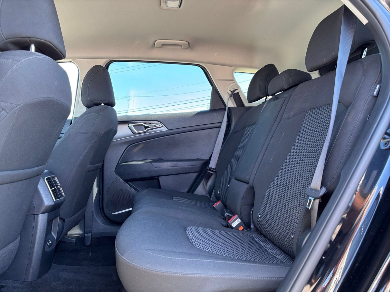 Thumbnail: 2026 Kia Sportage - 25
