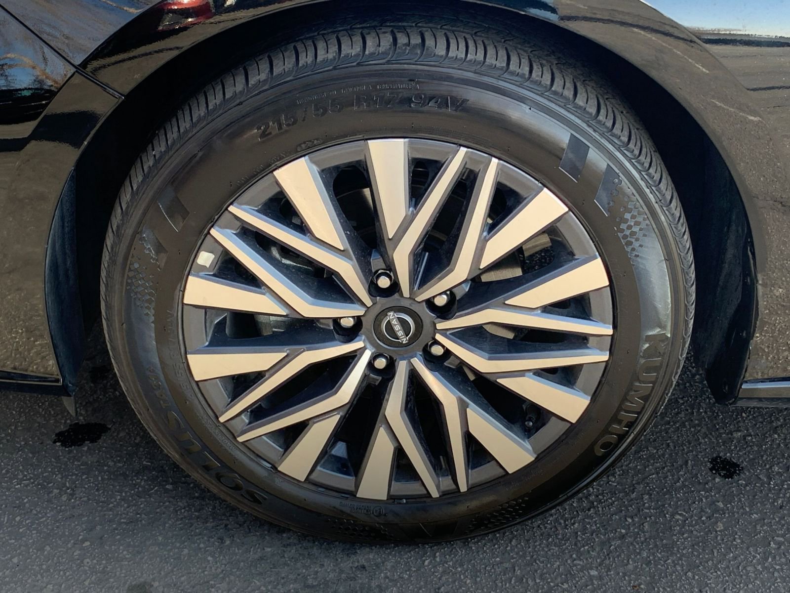 Thumbnail: 2025 Nissan Altima - 31