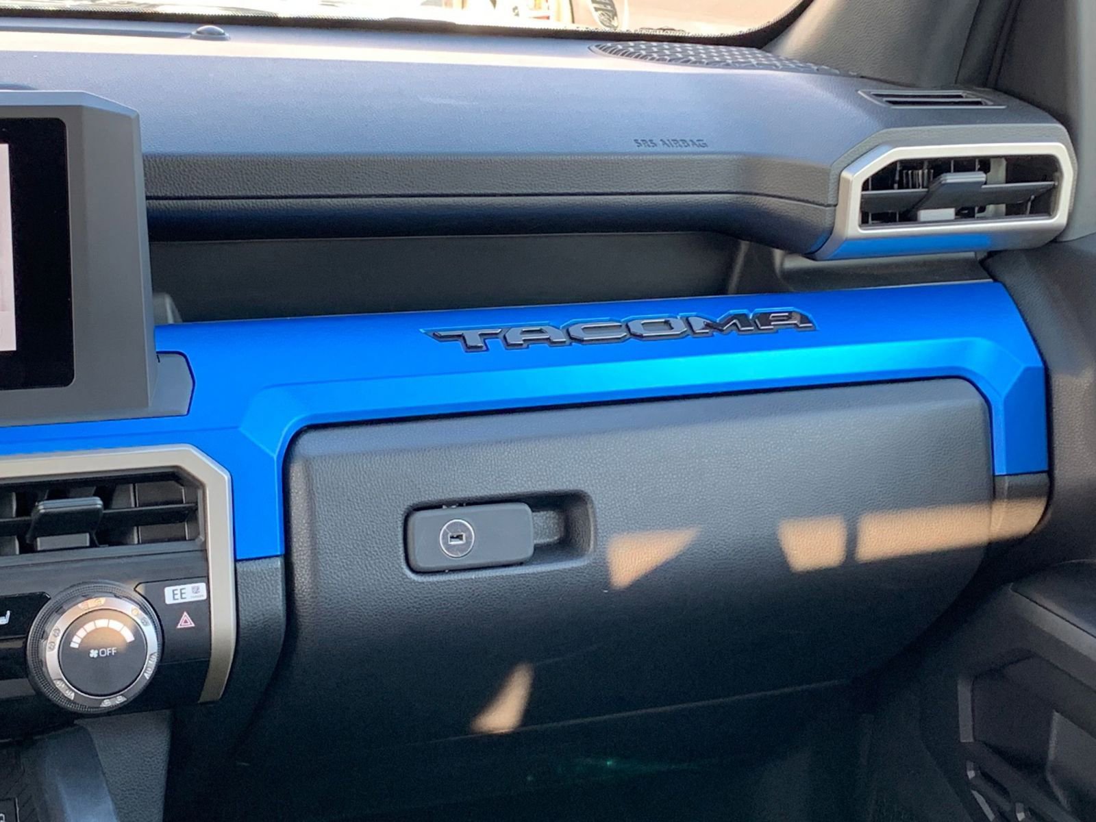 Thumbnail: 2025 Toyota Tacoma - 34