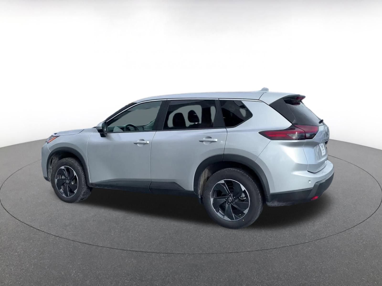 Thumbnail: 2025 Nissan Rogue - 10