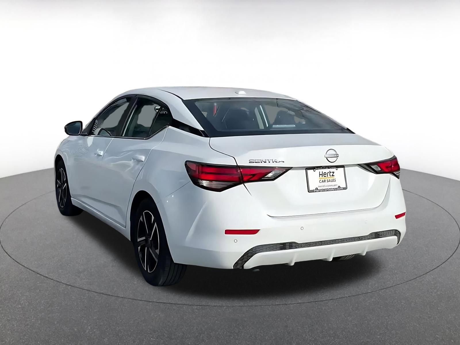 Thumbnail: 2025 Nissan Sentra - 11