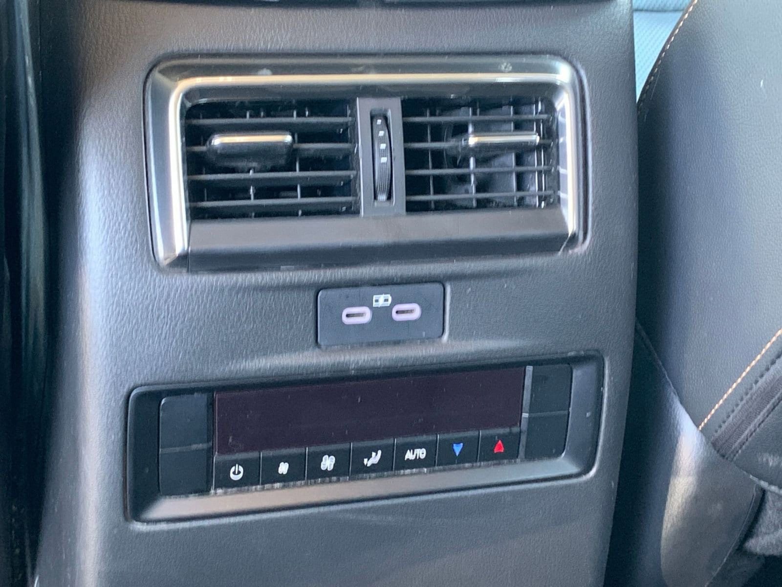 Thumbnail: 2025 Mazda CX-90 - 24