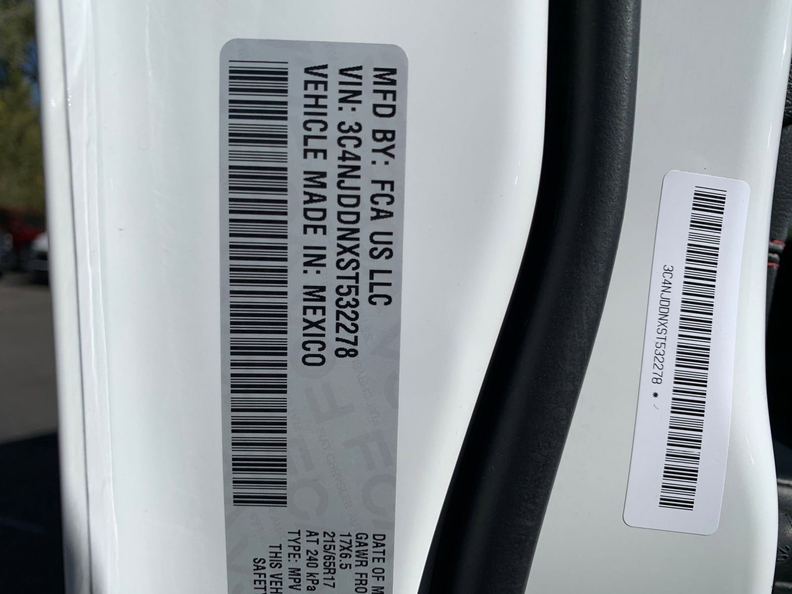 Thumbnail: 2025 Jeep Compass - 28