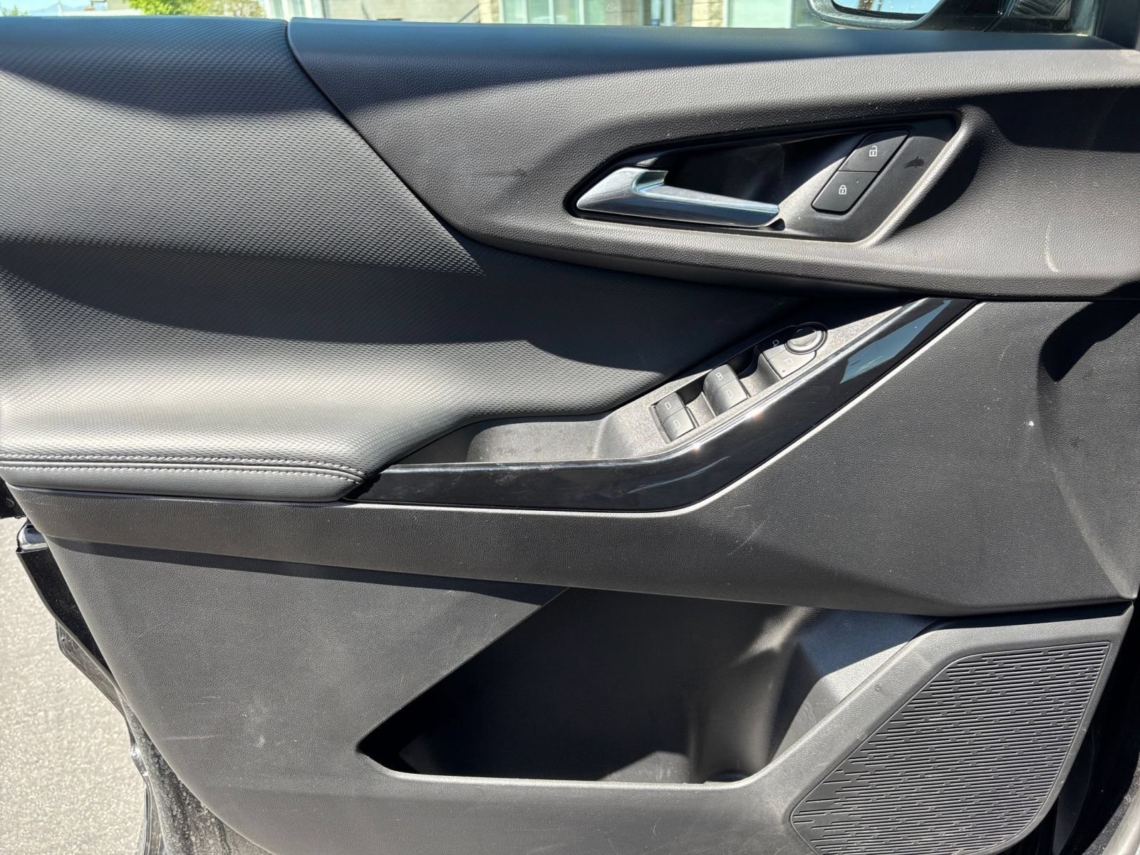 Thumbnail: 2025 Chevrolet Equinox - 18