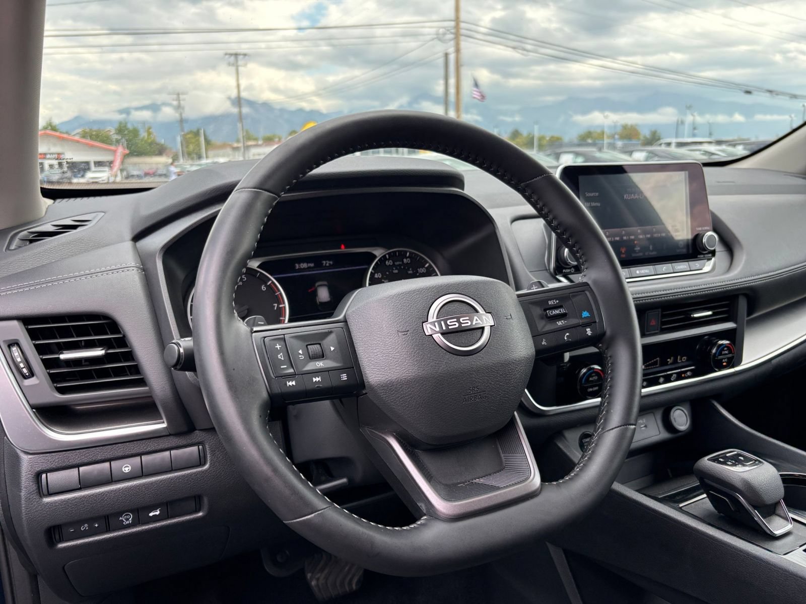 Thumbnail: 2026 Nissan Rogue - 31