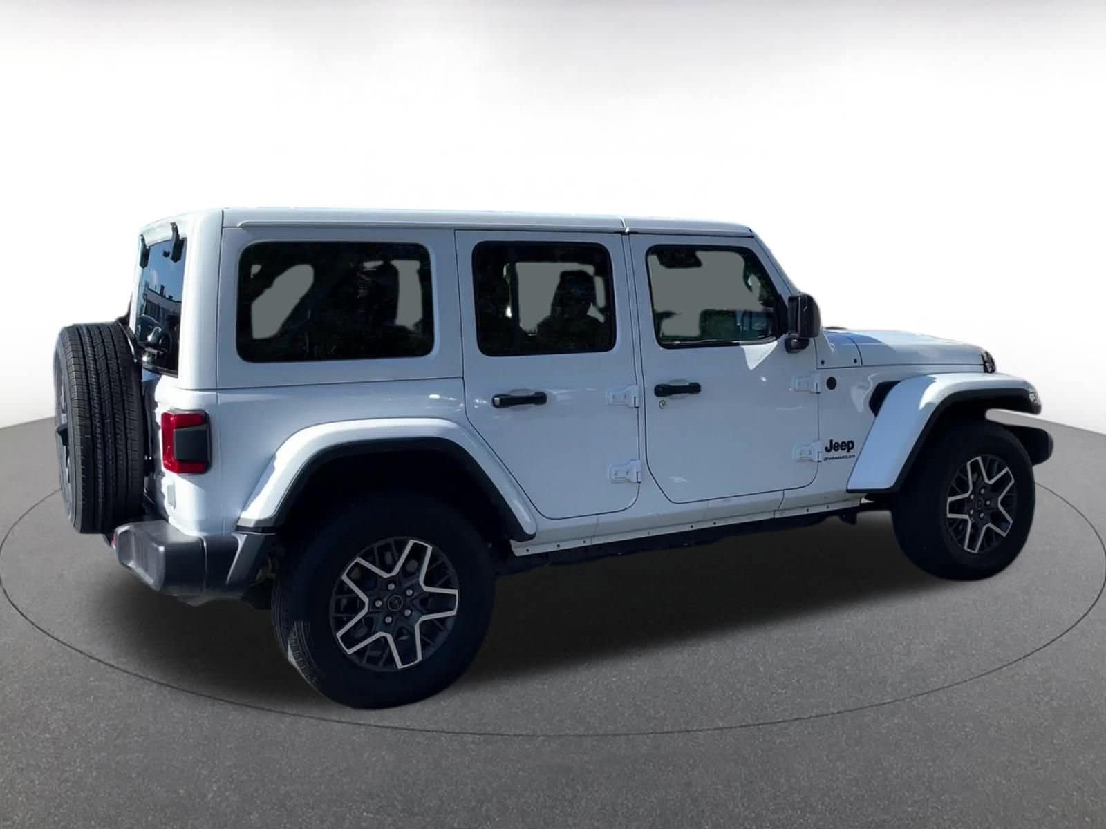 Thumbnail: 2025 Jeep Wrangler - 15