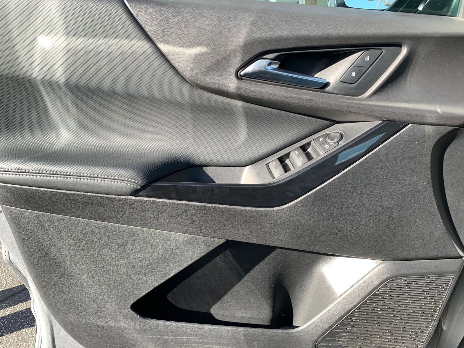 Thumbnail: 2025 Chevrolet Equinox - 20