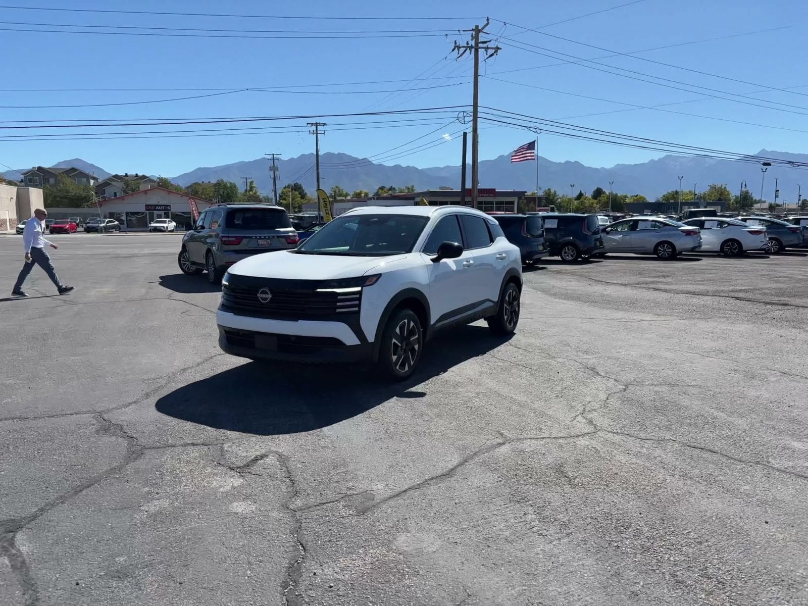 Thumbnail: 2026 Nissan Kicks - 7