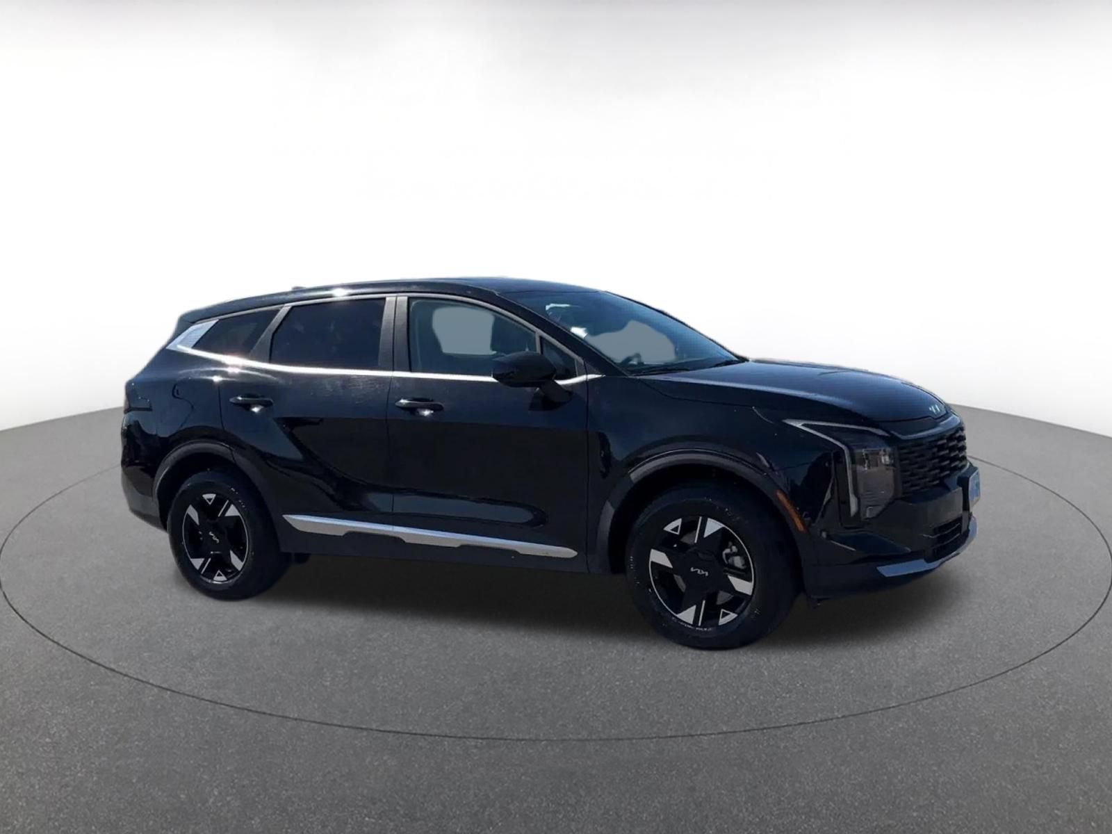 Thumbnail: 2026 Kia Sportage - 2