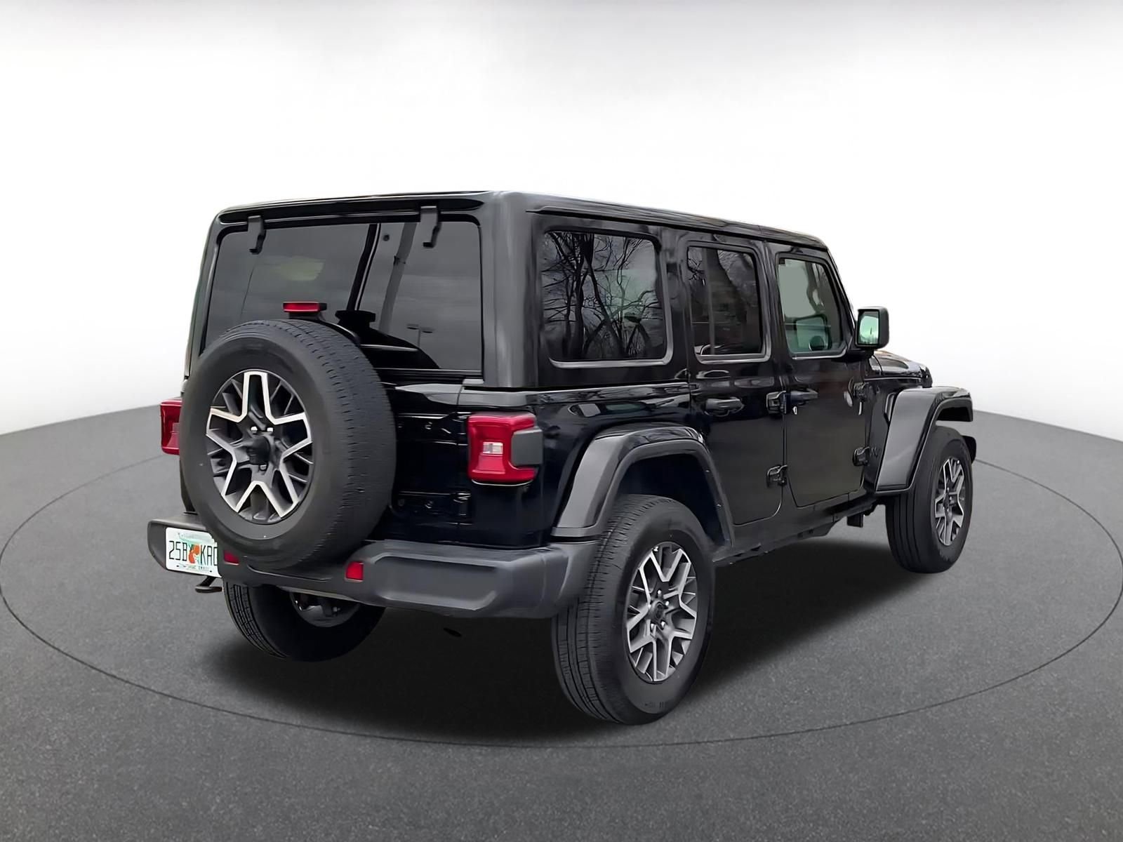 Thumbnail: 2025 Jeep Wrangler - 14