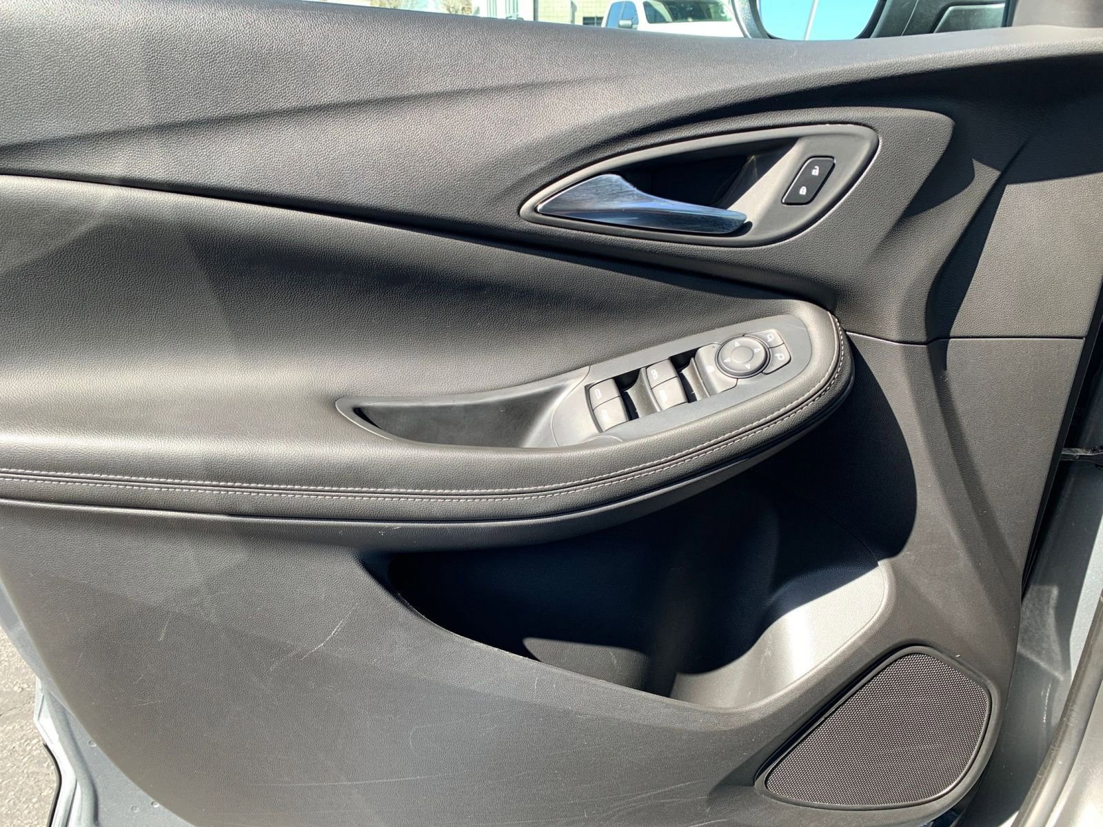 Thumbnail: 2025 Buick Encore GX - 18