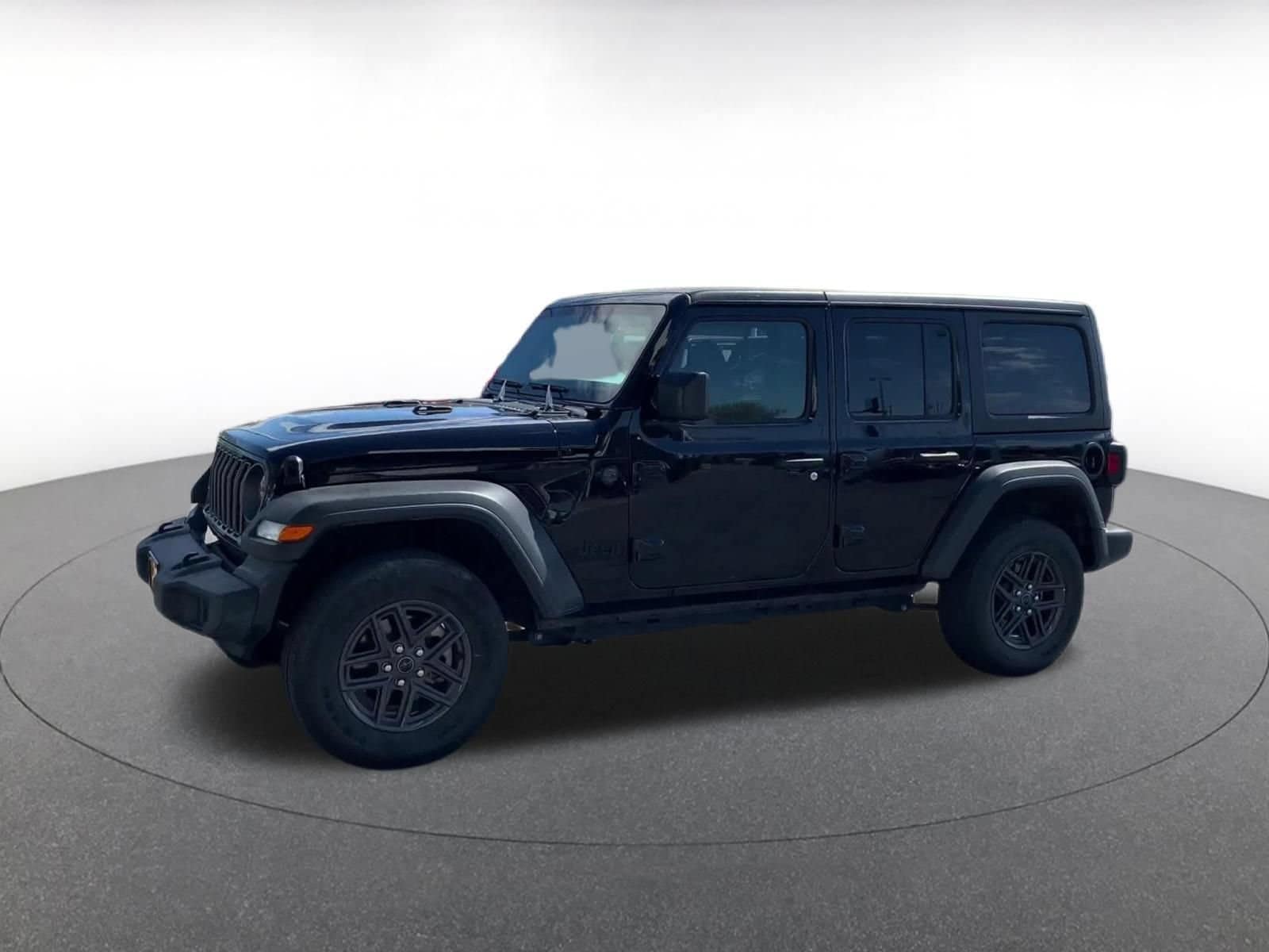 Thumbnail: 2025 Jeep Wrangler - 6