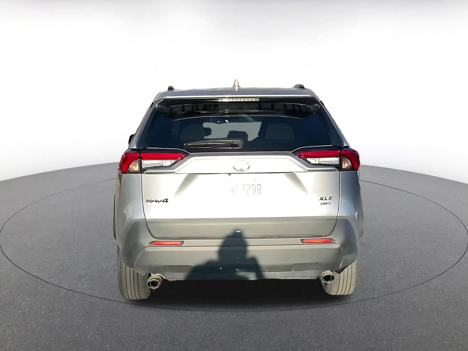 Thumbnail: 2025 Toyota RAV4 - 12