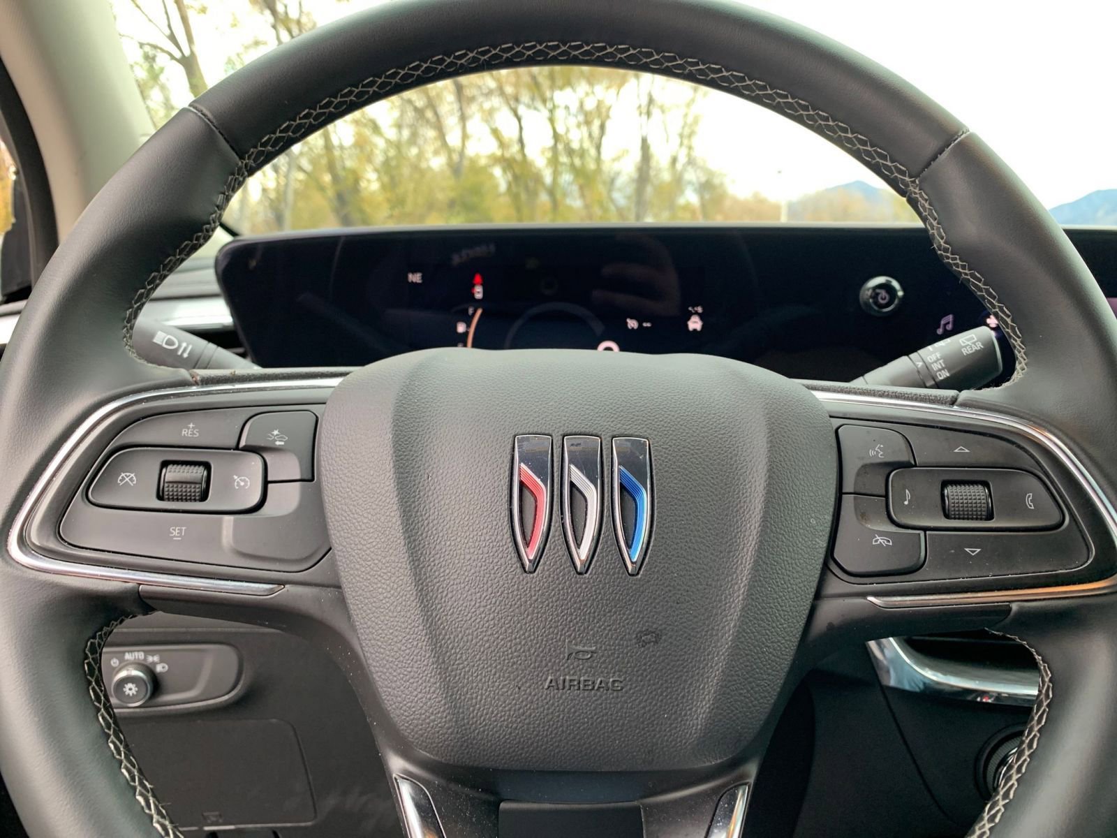 Thumbnail: 2025 Buick Encore GX - 25