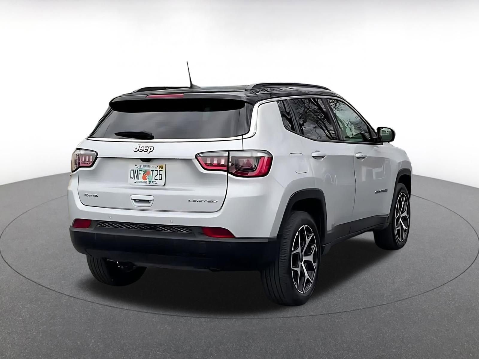 Thumbnail: 2025 Jeep Compass - 14