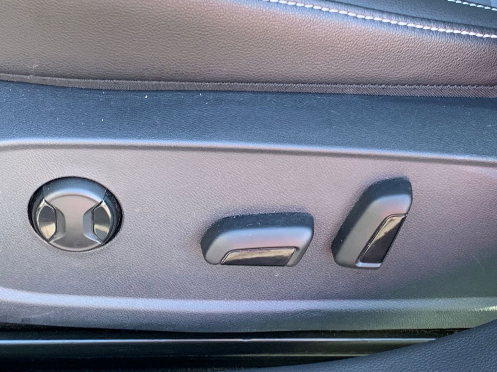 Thumbnail: 2025 Volkswagen Jetta - 23