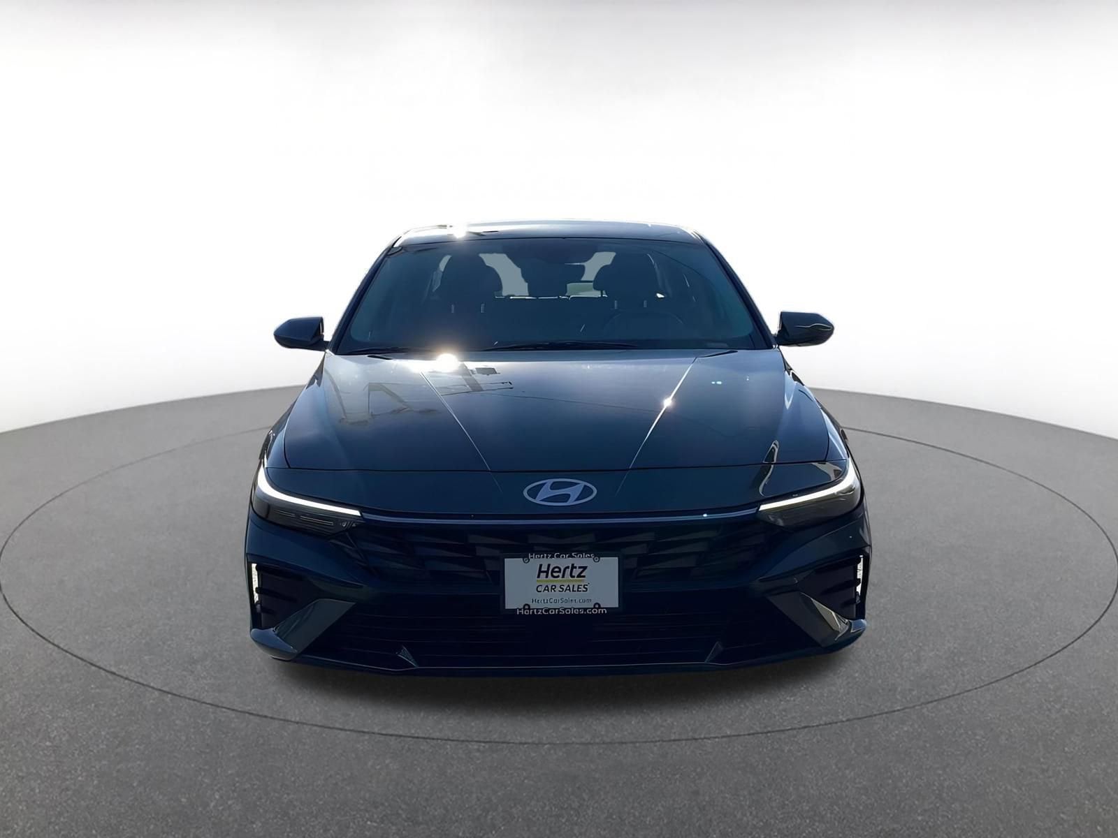 Thumbnail: 2025 Hyundai Elantra - 4