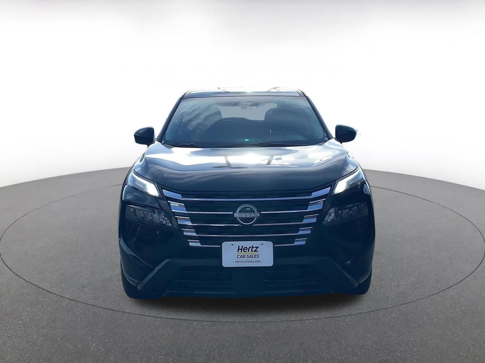 Thumbnail: 2025 Nissan Rogue - 4