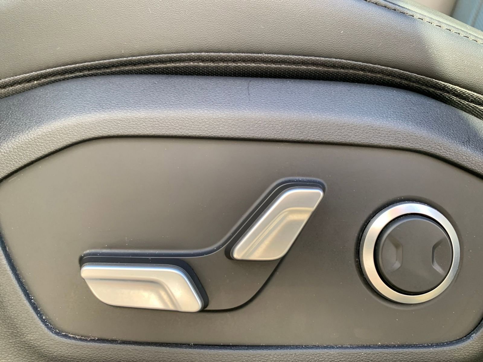 Thumbnail: 2025 Hyundai Santa Fe - 23