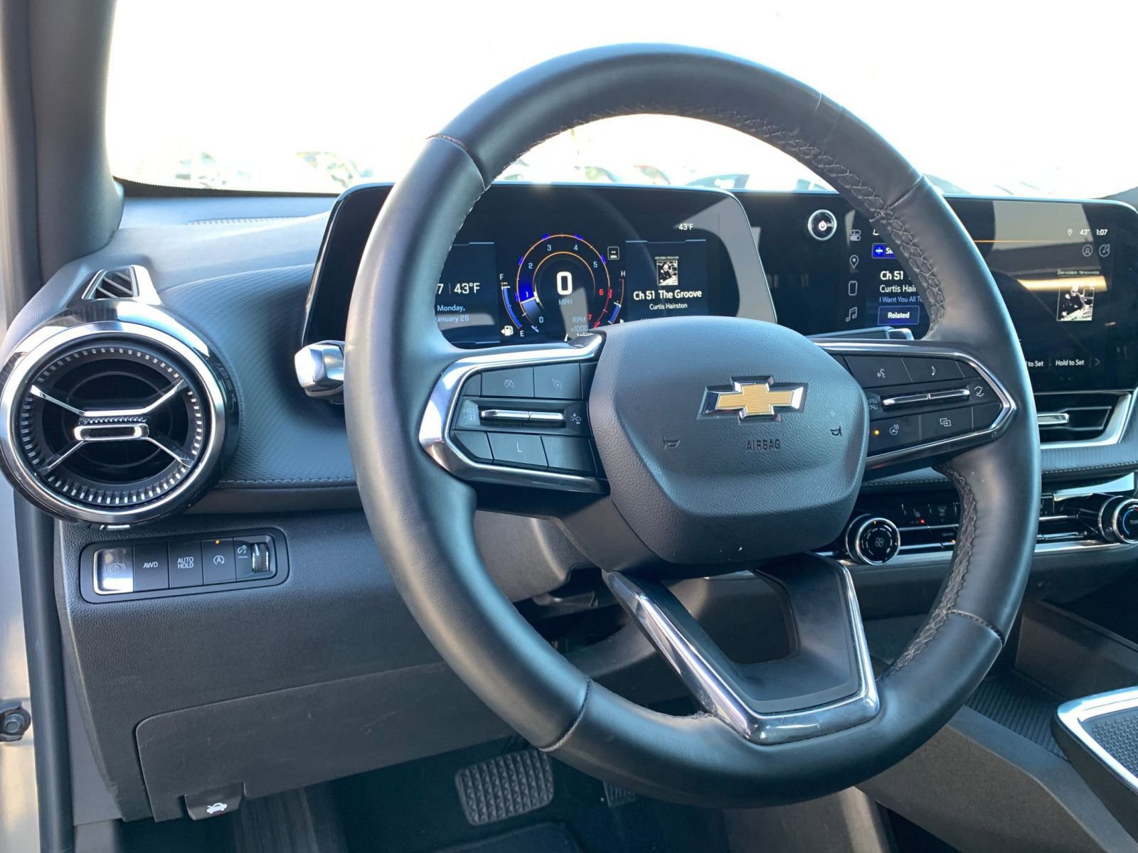 Thumbnail: 2025 Chevrolet Equinox - 35