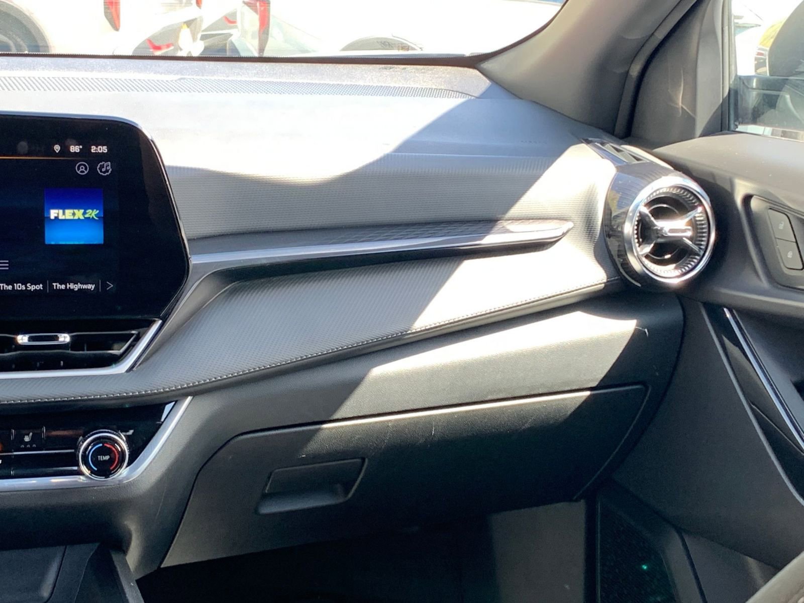 Thumbnail: 2025 Chevrolet Equinox - 35