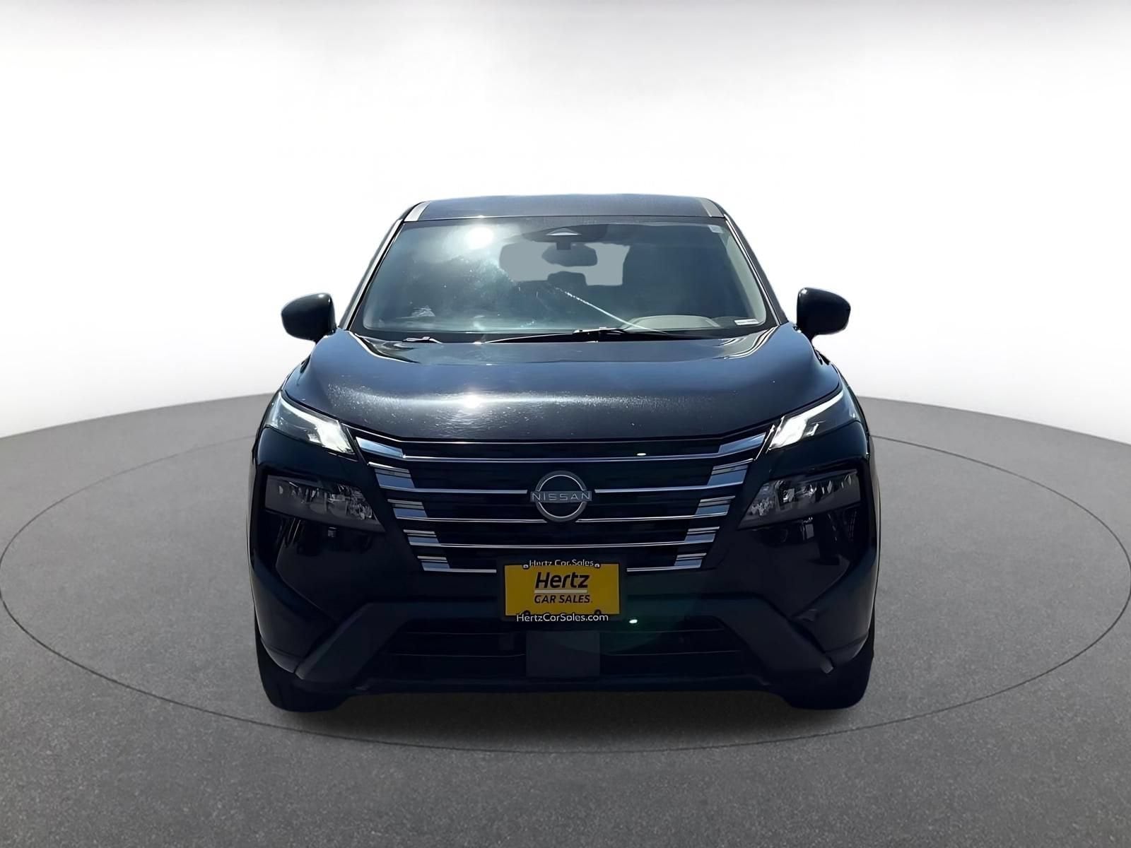 Thumbnail: 2025 Nissan Rogue - 4