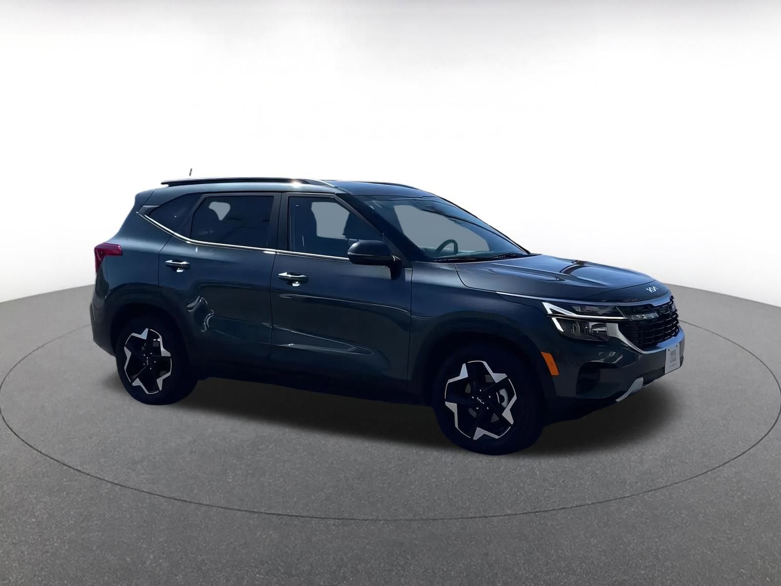 Thumbnail: 2025 Kia Seltos - 2