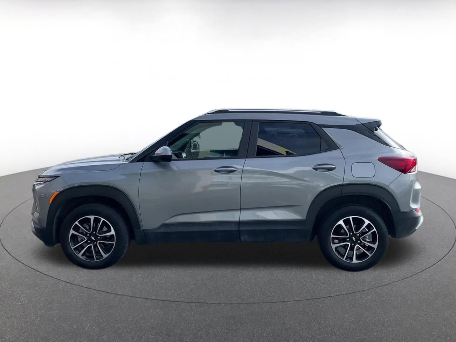 Thumbnail: 2025 Chevrolet TrailBlazer - 9