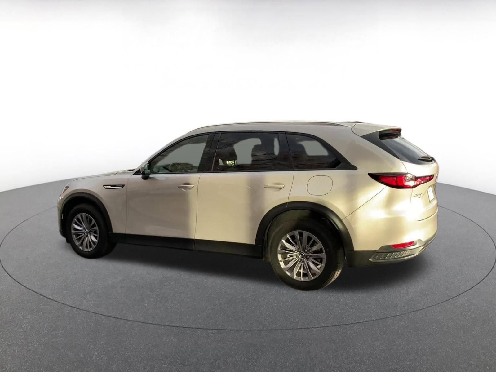 Thumbnail: 2025 Mazda CX-90 - 10