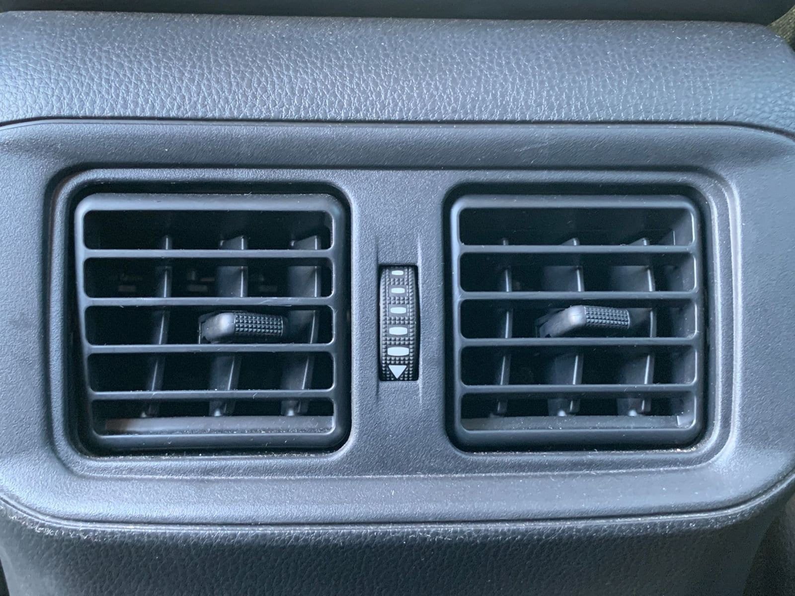 Thumbnail: 2025 Toyota RAV4 - 23