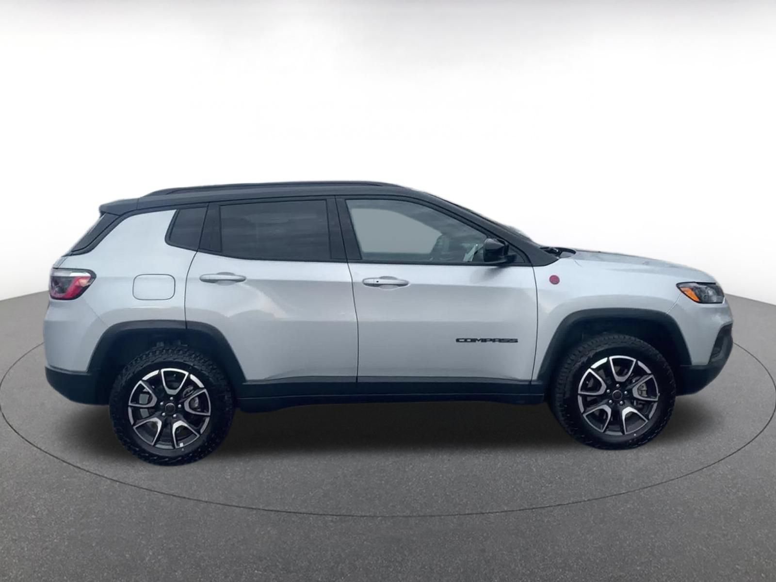 Thumbnail: 2025 Jeep Compass - 13