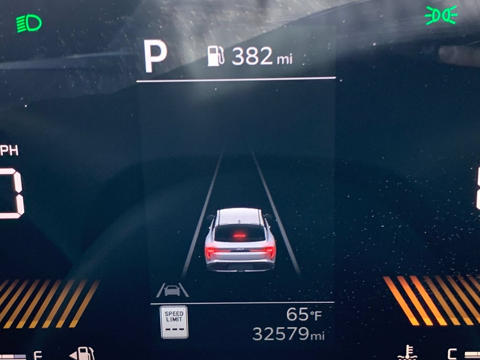 Thumbnail: 2025 Kia K4 - 34
